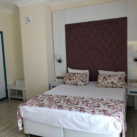 Derin Deniz Otel قراطاش المظهر الخارجي الصورة